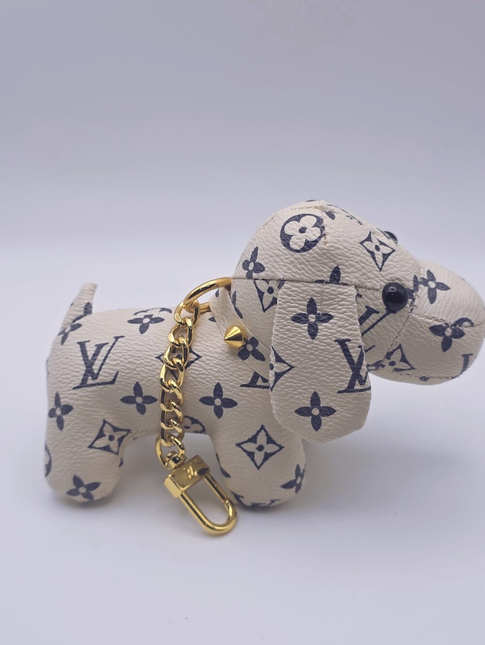 Inpired Puppy Dog Keychain Bag Dash Charm - Picture 1 of 5